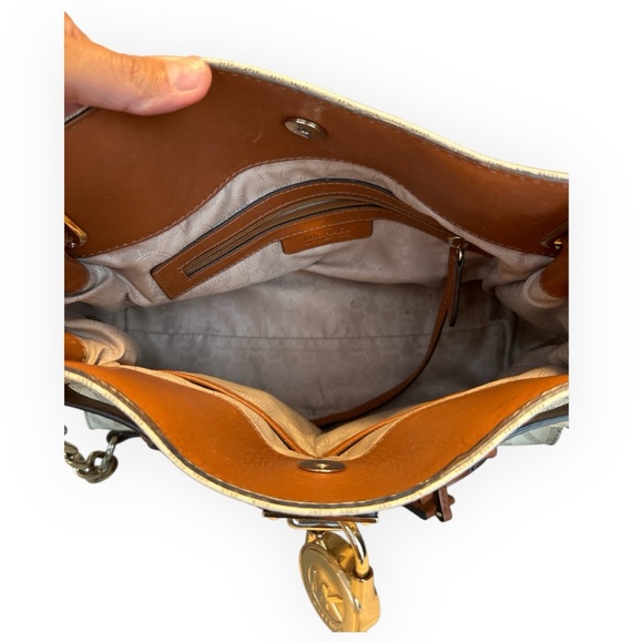 Michael Kors Brown and Cream Women's Bag - Picture 6 of 8